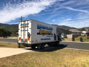 Westlake removals truck fleet - removalist Morisset